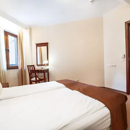 Appartement Host2u Slope-side By The Gondola Bansko